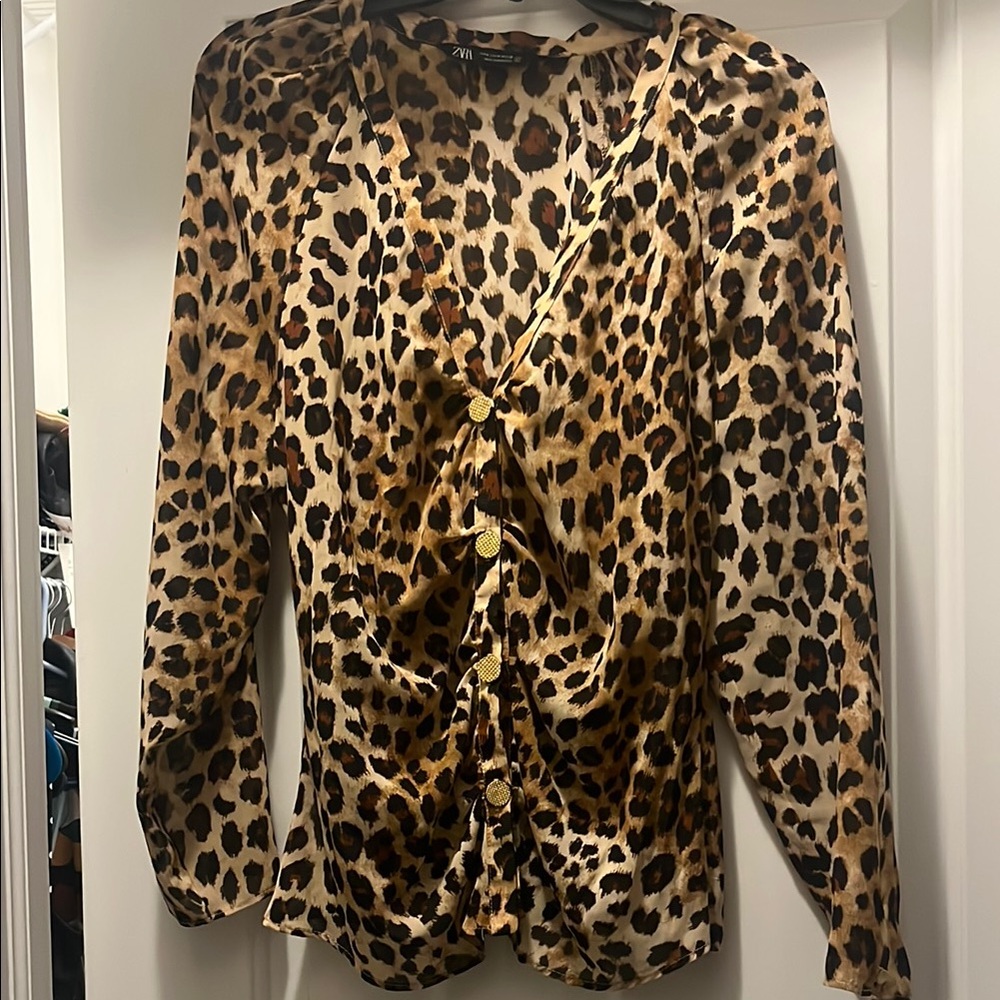 NWOT Zara Tan and Brown Ruched Blouse